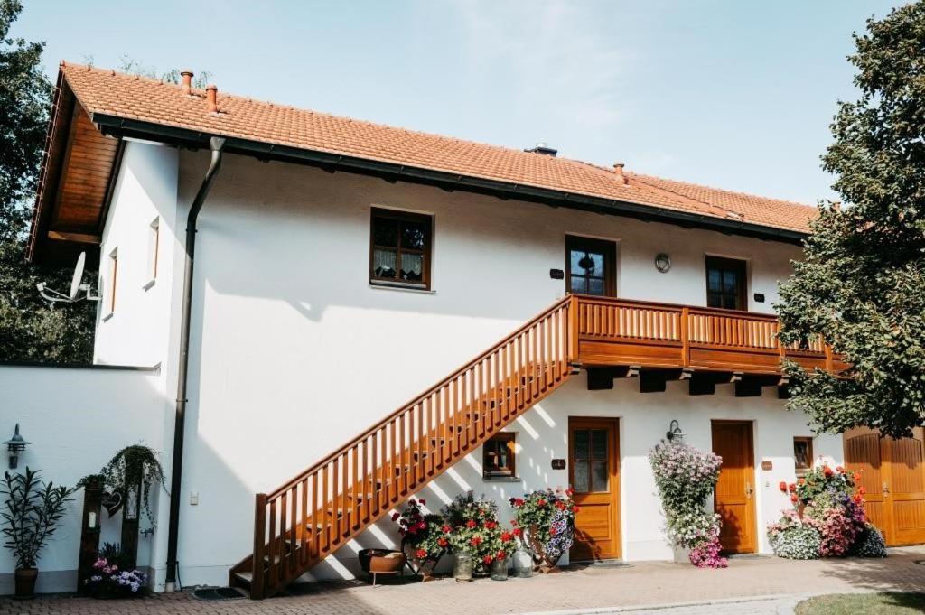 Ferienwohnung Stuiber Haarbach المظهر الخارجي الصورة